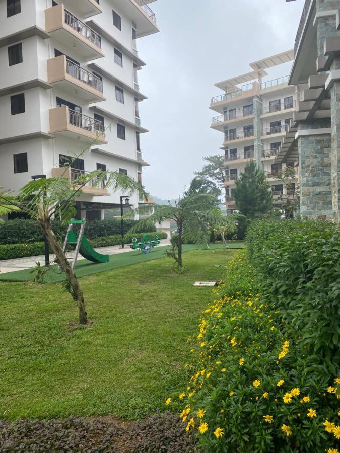 Near Johnhay Minesview Fast Wi-Fi Netflix Balcony Leilighet Baguio City Eksteriør bilde